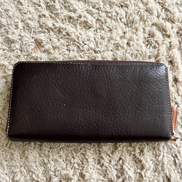 Coach leather accordion zip around wallet - Picture 4 of 4
